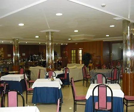 Отель Anabel 2*